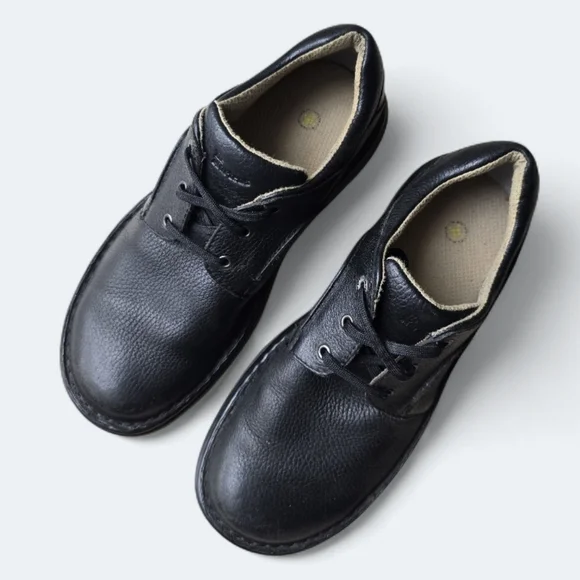 Dr. Martens 11194 Leather Black Lace Up Oxfords